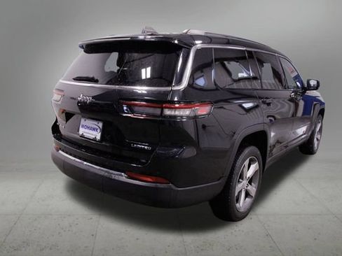 Used 2022 Jeep Grand Cherokee L Limited image 5