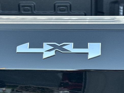 New 2026 GMC Sierra 1500 SLT w/ SLT Premium Plus Package image 12