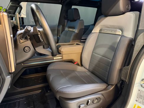 Used 2025 GMC Hummer EV 3X image 5