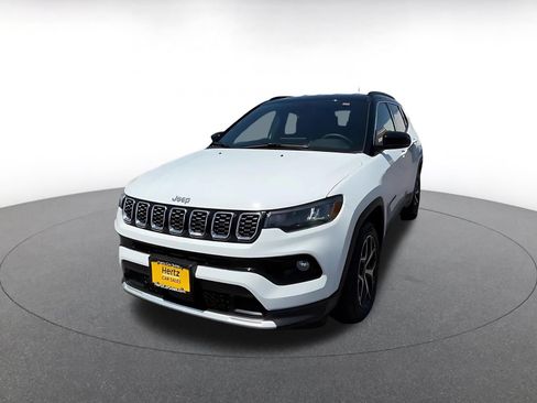 Used 2025 Jeep Compass Limited AWD/4WD image 7