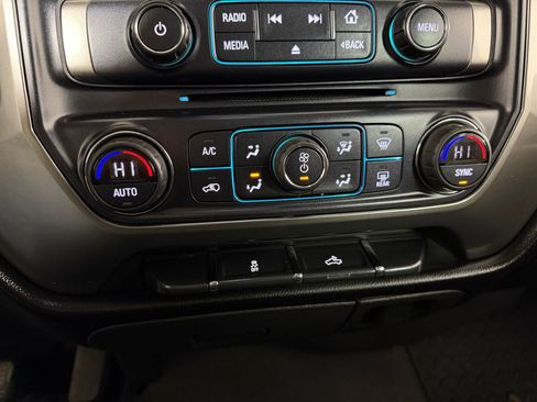 Used 2018 Chevrolet Silverado 1500 LT w/ All Star Edition image 14