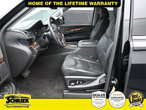 Used 2020 Cadillac Escalade Premium Luxury image 12