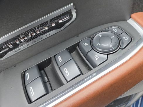 Used 2024 GMC Sierra 1500 Denali Ultimate image 12