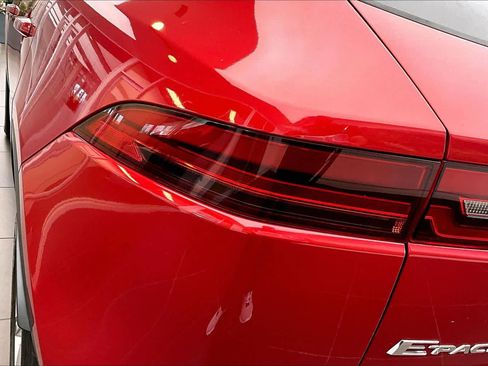 Used 2019 Jaguar E-PACE S image 28