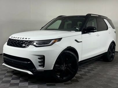 New 2025 Land Rover Discovery Dynamic SE