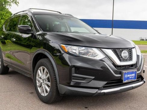 Used 2019 Nissan Rogue SV AWD/4WD image 4