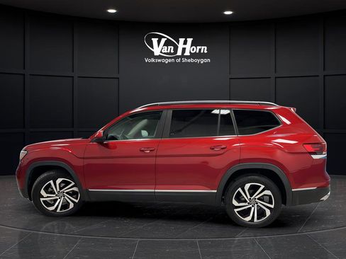 Used 2022 Volkswagen Atlas SEL image 3