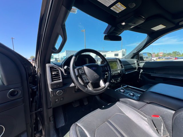 Used 2019 Ford Expedition Limited w/ Equipment Group 301A AWD/4WD image 8