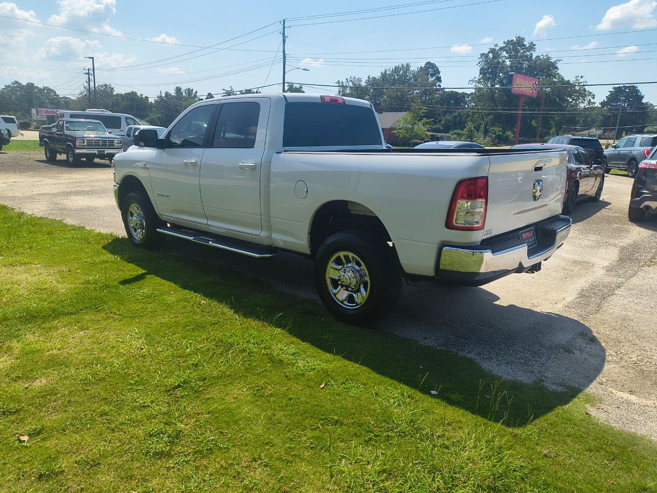 Used 2022 RAM 2500 Big Horn AWD/4WD image 6