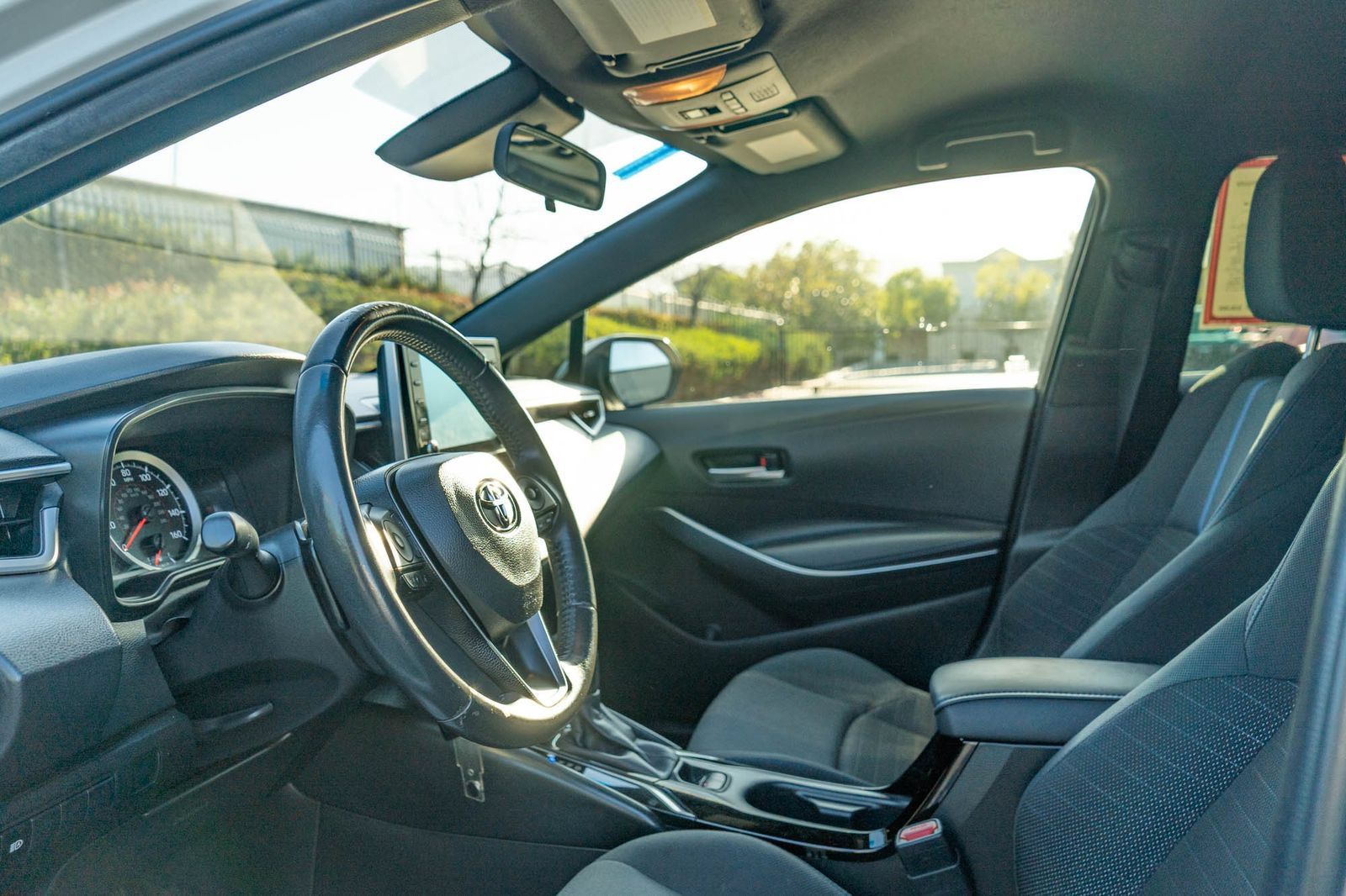 Certified 2020 Toyota Corolla SE w/ Carpet Mat Package (TMS) FWD image 13