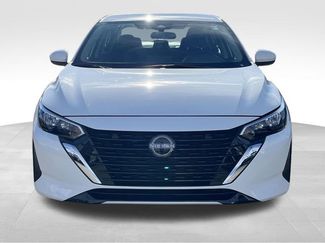 Used 2025 Nissan Sentra SV video 2