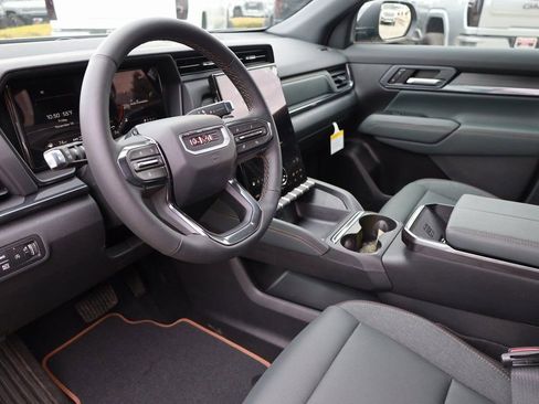 New 2026 GMC Terrain AT4 w/ Technology Package II image 12