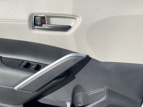 Certified 2026 Toyota Corolla Cross L image 22