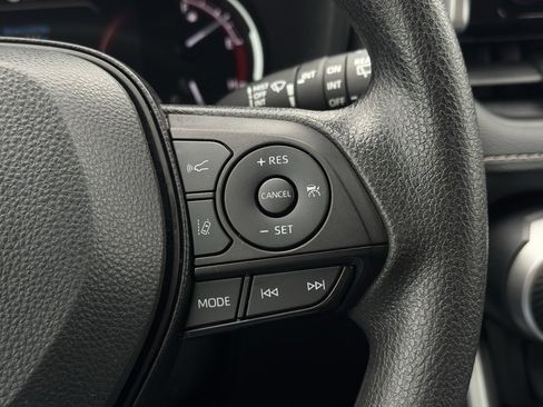 Used 2024 Toyota RAV4 XLE image 26