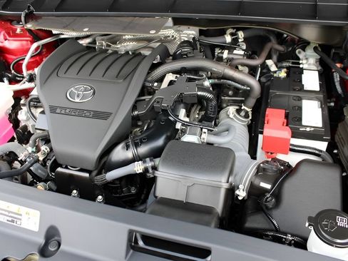 Used 2023 Toyota Highlander Platinum AWD/4WD image 28