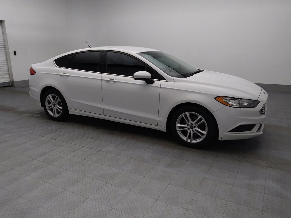 Used 2018 Ford Fusion SE FWD image 11