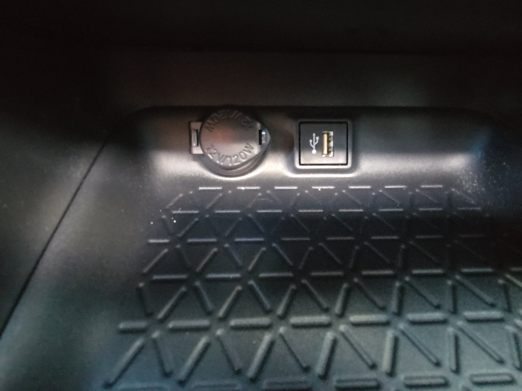 Certified 2024 Toyota RAV4 XLE w/ Convenience Package AWD/4WD image 19