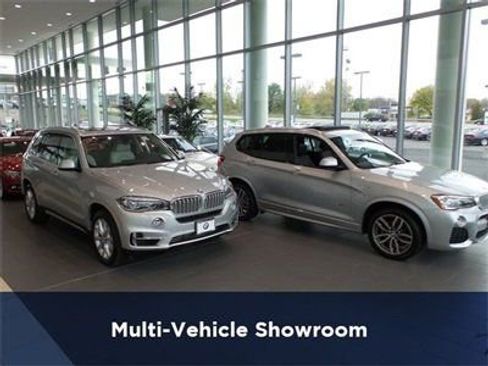 Used 2023 Nissan Pathfinder Platinum AWD/4WD image 36