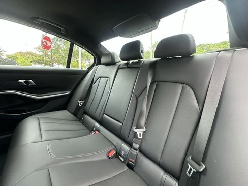 Used 2025 BMW 330i Sedan RWD image 22