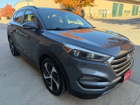 Used 2016 Hyundai Tucson Limited w/ Option Group 03 image 4