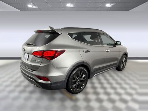 Used 2018 Hyundai Santa Fe Sport w/ Cargo Package image 9