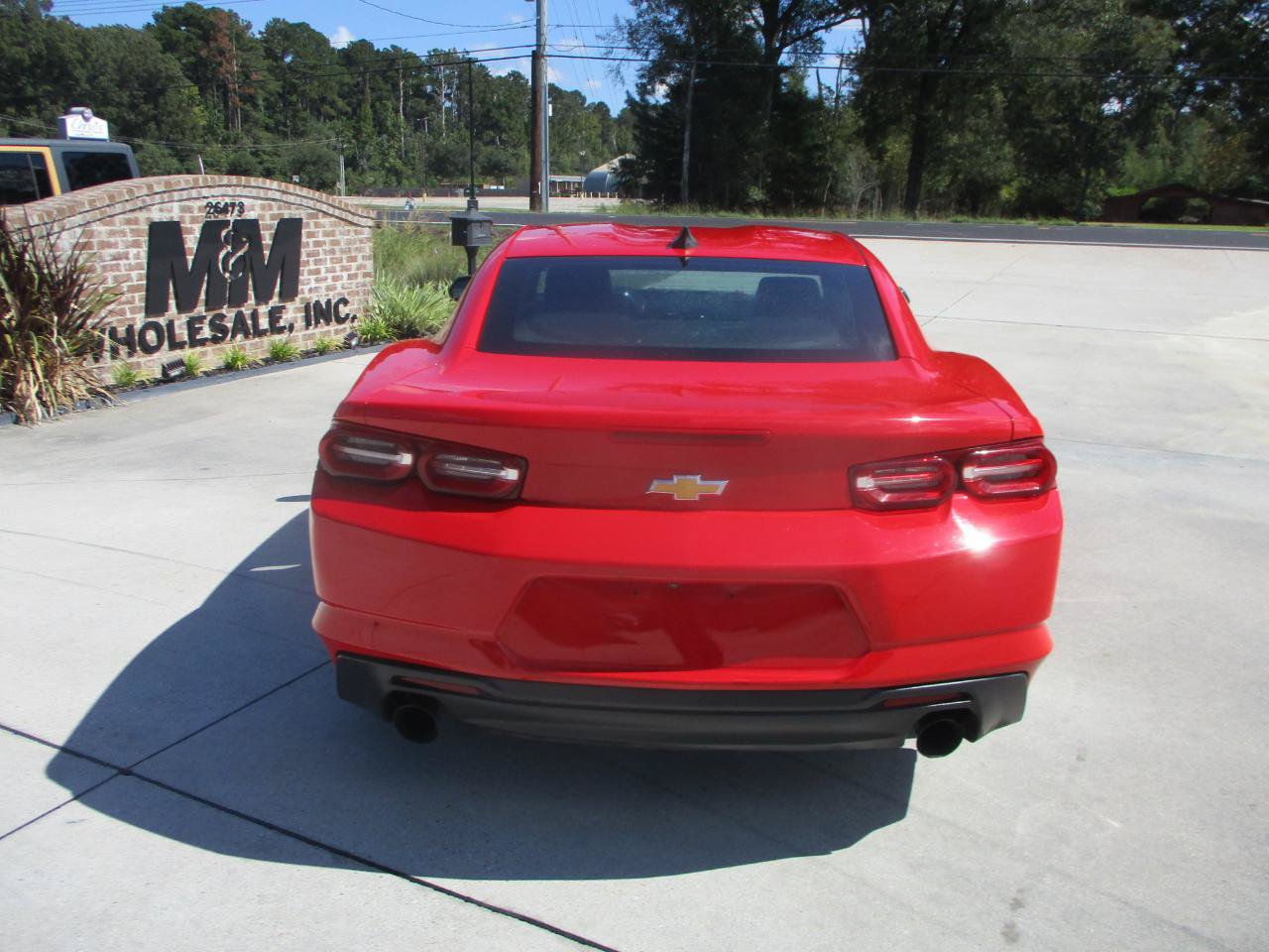 Used 2020 Chevrolet Camaro LS RWD image 6