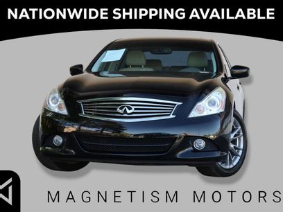 Used 2013 INFINITI G37 Journey w/ Premium Pkg