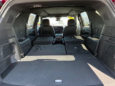 New 2026 Chevrolet Traverse Z71 w/ Driver Confidence Package AWD/4WD image 42