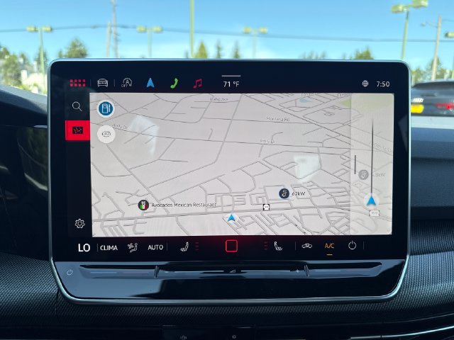 New 2026 Volkswagen GTI SE FWD image 20