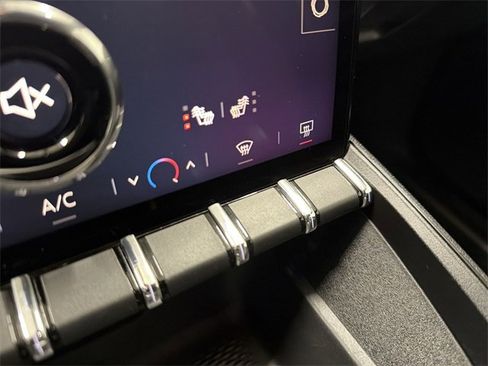 Certified 2025 GMC Terrain Elevation image 25