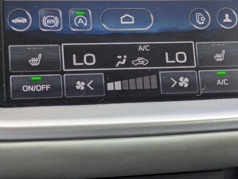 Used 2024 Subaru Outback Limited AWD/4WD image 23