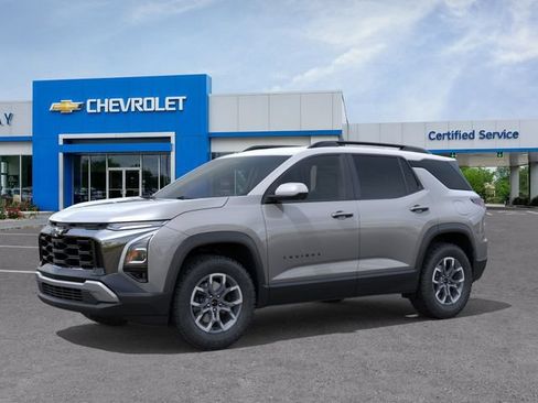 New 2026 Chevrolet Equinox ACTIV w/ Convenience Package III FWD image 2