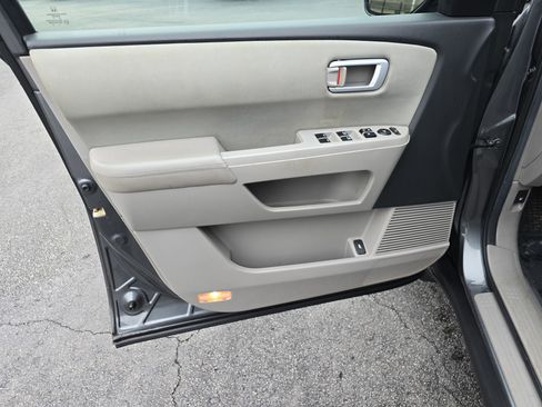 Used 2013 Honda Pilot EX image 29