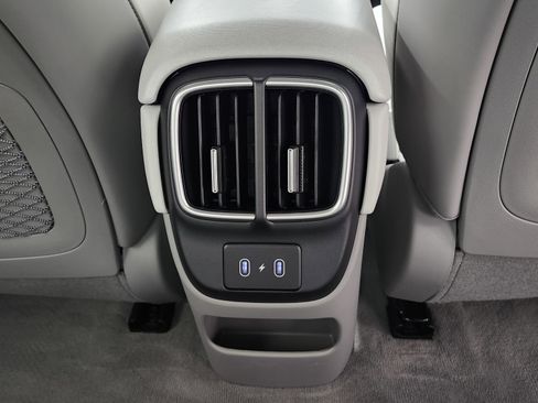 Used 2023 Hyundai Ioniq 6 SEL image 24