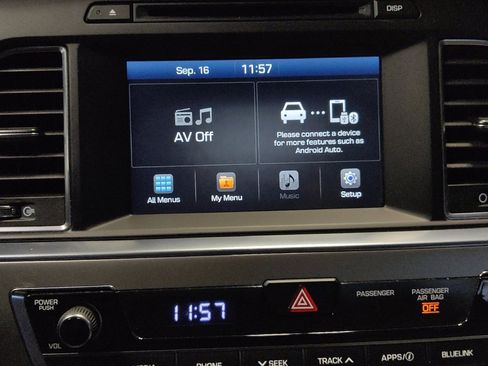 Used 2016 Hyundai Sonata Sport w/ Option Group 1V image 25