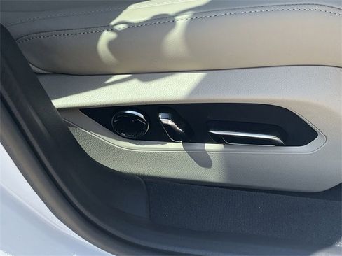 Used 2025 Acura TLX w/ Technology Package image 30