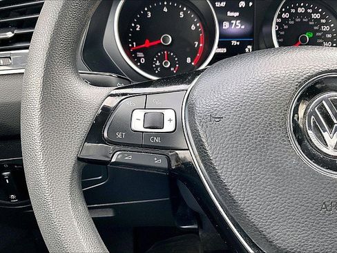 Used 2018 Volkswagen Tiguan S w/ Front Fog Lights Package image 19