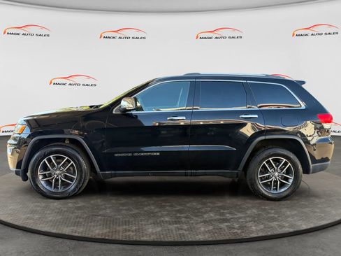 Used 2017 Jeep Grand Cherokee Limited AWD/4WD image 7