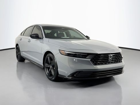Certified 2023 Honda Accord Sport image 3