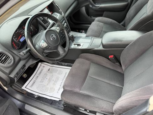 Used 2012 Nissan Maxima 3.5 S FWD image 10