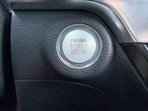 Certified 2025 Kia Telluride SX Prestige X-Line AWD/4WD image 15