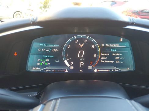 Used 2024 Chevrolet Corvette Stingray Premium Conv w/ Z51 Performance Package image 30