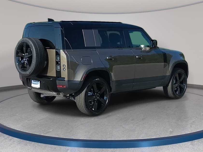 New 2026 Land Rover Defender 110 S AWD/4WD image 5