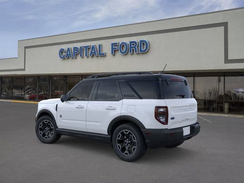 New 2025 Ford Bronco Sport Outer Banks w/ Outer Banks Tech Package+ AWD/4WD image 4