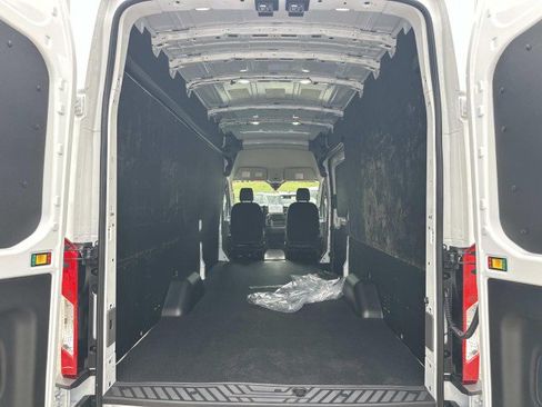 New 2026 Ford Transit 250 148 High Roof Extended w/ Load Area Protection Package RWD image 16