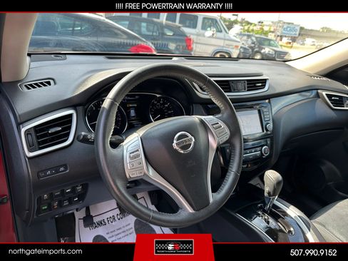 Used 2015 Nissan Rogue SL image 16