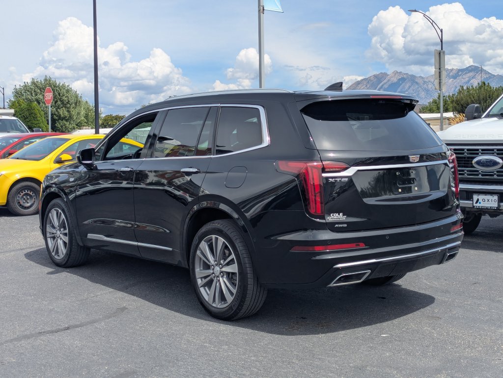 Used 2021 Cadillac XT6 Premium Luxury AWD/4WD image 7