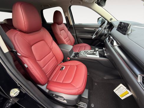 New 2025 MAZDA CX-5 Carbon Edition image 19