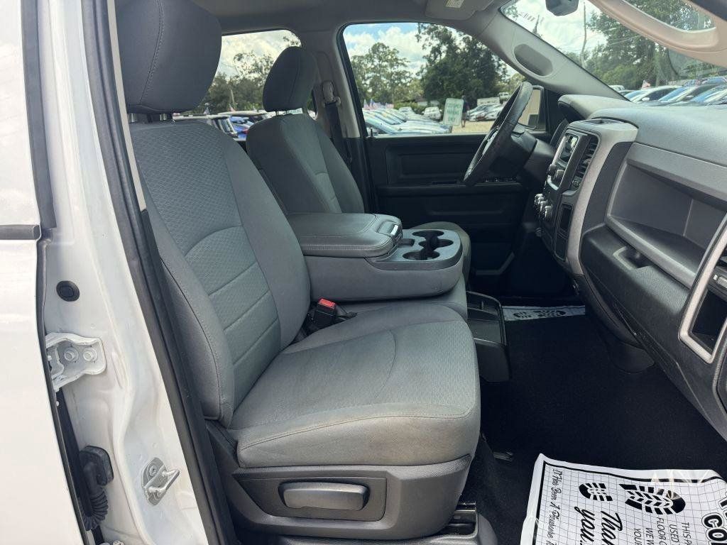 Used 2020 RAM 1500 Tradesman w/ Chrome Plus Package RWD image 14