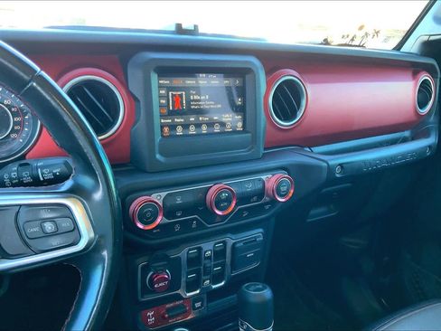 Used 2020 Jeep Wrangler Unlimited Rubicon AWD/4WD image 7